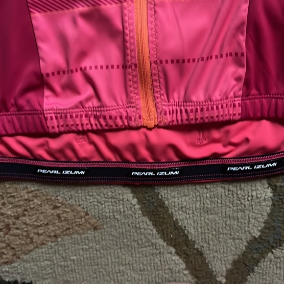 Pearl Izumi Cycling/Biking Jersey - Picture 2 of 6